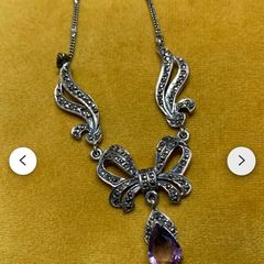 very nice vintage sterling silver necklace.
