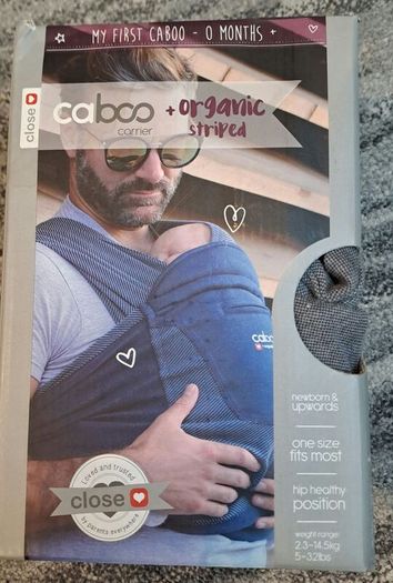 Close Caboo baby carrier