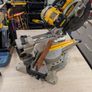 Dewalt 10 inch mitre saw Image 3