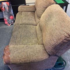 2 seater recliner couch
