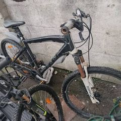 Bikes free to take.