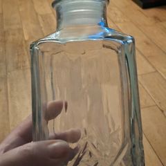 glass decanter