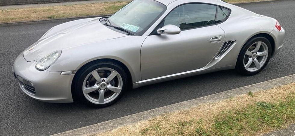 Porsche Cayman new NCT low mileage