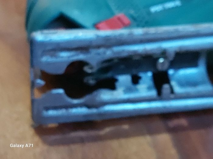 BOSCHE PST 700E 500W  Jigsaw in a case, works perfect, excellent condition