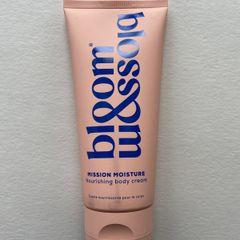 Bloom blossom nourishing body cream 200 ml