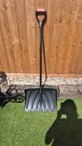free snow shovel