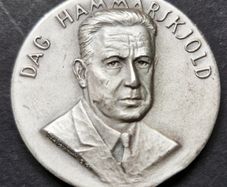 1905-1961 Dag Hammarskjold .999 silver Medal, Hero of Peace (34.3 Grams)
