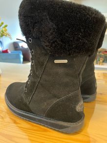 Emu Australia Suede Winter Boots - Brand New
