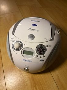 Roberts Swallow 2 CD/ Radio [Read description]