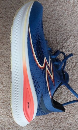 361 Meraki Runners Skipper Blue/Neon Flare