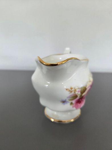 Creamer Jug Arklow