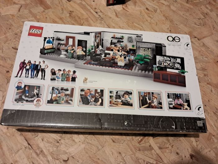 Lego 10291 - Queer Eye. The Fab 5 Loft