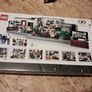 Lego 10291 - Queer Eye. The Fab 5 Loft Image 2