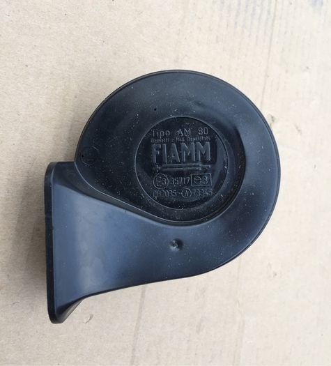 Horn (Alfa Romeo 147 156)