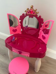 Vanity Table