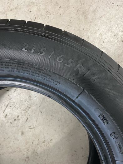 215/65/16 Dunlop tyres