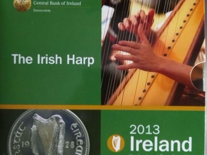 Ireland 2013 Coin Set in Original Folder The Irish Harp 2 Euro to 1 Cent