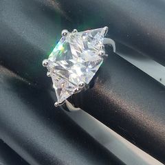 Costume Jewellery Ring
