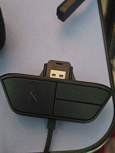 XBOX One Series S/X, Microsoft Windows 10 Wired Chat Black Headset - Model 1564.