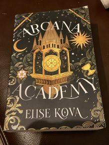 Arcana academy by Elise kova