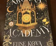 Arcana academy by Elise kova