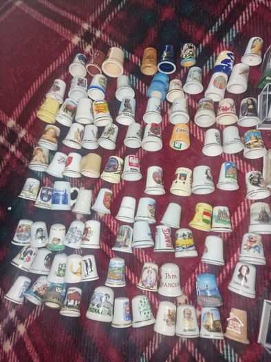 120 Collectible Sewing Thimbles From Around The Word