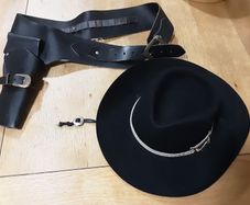 Premium Western Set - 100% Wool Cowboy Hat Size 57 & Genuine Leather Gun Belt Rig