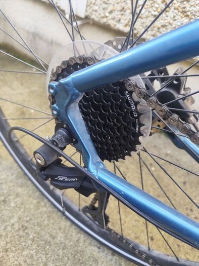 Ridgeback Element Hybrid Bike XL 21 inch Blue  Excellent Condition  and Child Seat and Extras