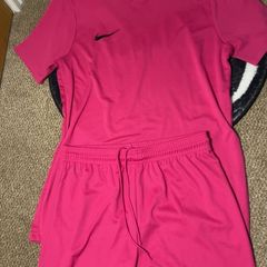Nike Training Dri-Fit 2 Piece Large Set