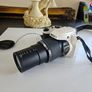 Fujifilm Finepix S8200 digital camera Image 2
