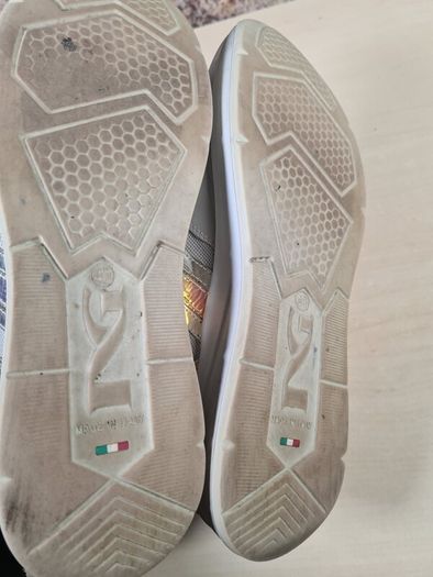 womens NERO GIARDINI  trainers runners shoes Size UK 7 EU 40