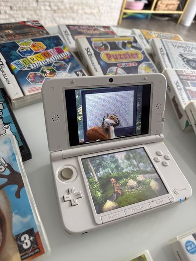 Nintendo 3DS XL