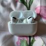 Apple air pods Image 2