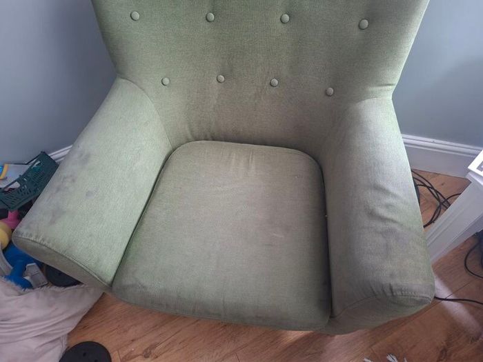 accent chair