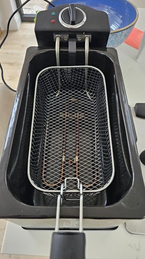 Russell Hobbs Deep Fat Fryer