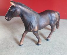 Schleich Brown Horse Stallion Braided Mane Am Limes D73527 Animal Figurine Toy
