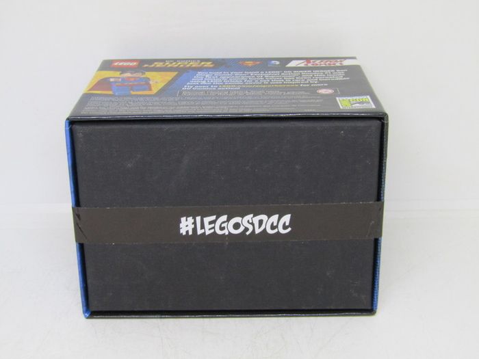 Lego Super Heroes Superman SDCC 2015 Limited Edition DC Action Comics #1 New Sealed Very rare Number 1002 of 1500