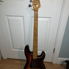 Fender Vintera III 60s P Bass