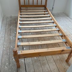 Single Pine Bed