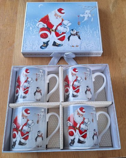 Boxed Set of 4 Santa Claus, Penguin and Polar Bear Cups