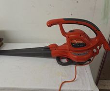 Flymo PowerVac 3000 electric leaf blower