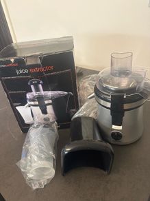 Lloytron Juice Extractor Brand New
