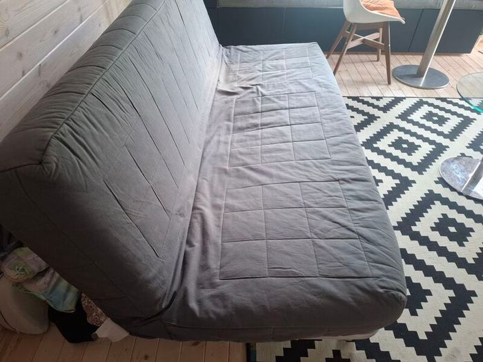 Sofa bed: Ikea Beddinge