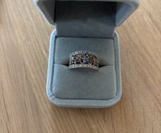 9 Carat Gold Diamond/Tanzanite Ring