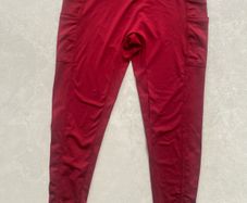 Burgundy leggings