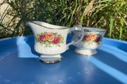 Elizabethan bone china sugar bowl and milk jug