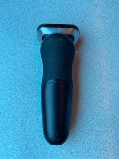 braun new series 7 smart sonic shaver smart dock station clean & charge Wet and Dry Electric Shaver
