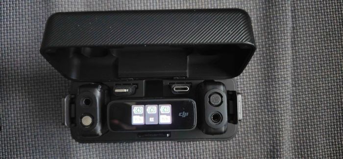 Panasonic GH5 + Metabones Speedbooster +Tripod + 3ft Nanlite Pavotube 30c