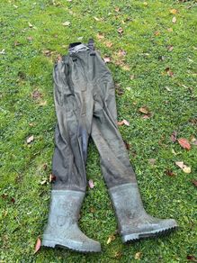 Fishing waders
