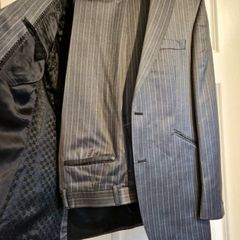 Mens Gibson Suit